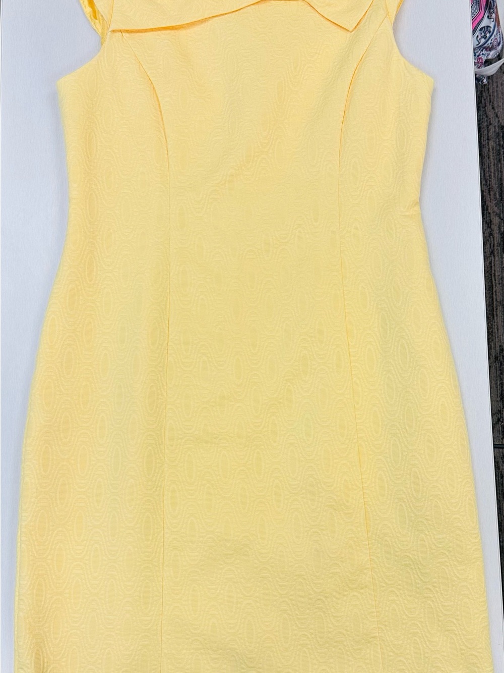 Studio I Pale Yellow Midi Sheath Dress